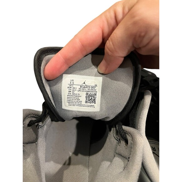 Nike Air Jordan 1 Mid Shadow Black Grey BQ6472-007 size 7.5 - Picture 7 of 7